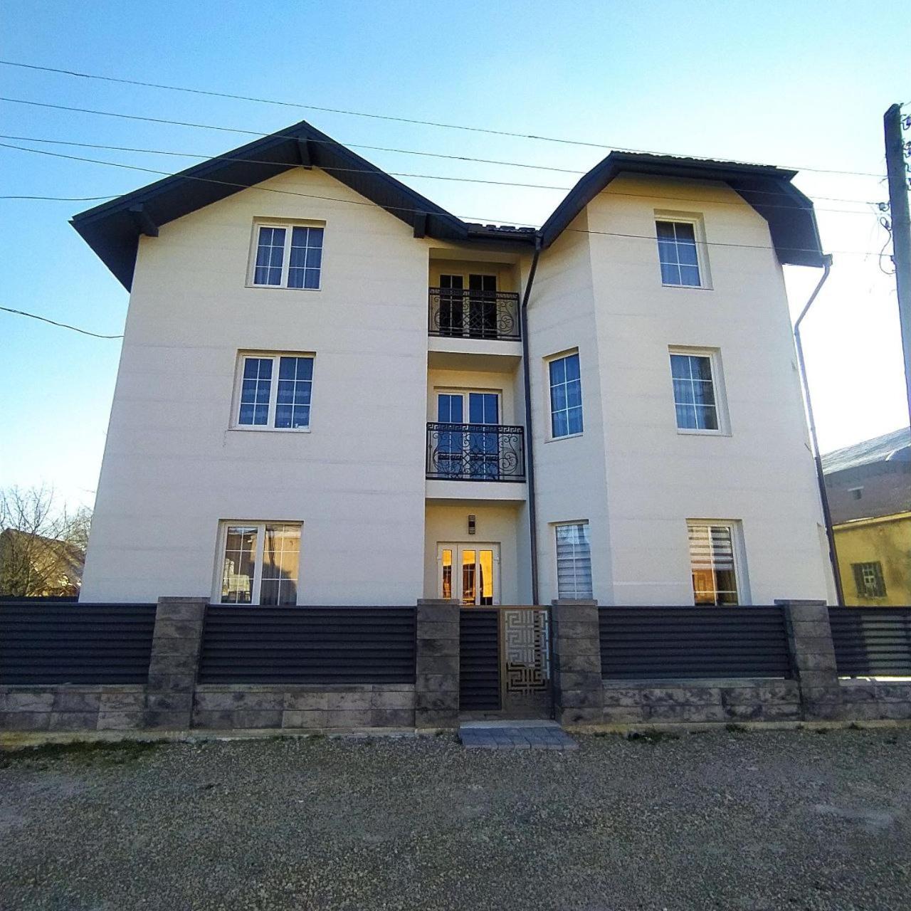 Bed and Breakfast Harmony Laseschtschyna Exterior foto